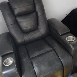  Reclining chair