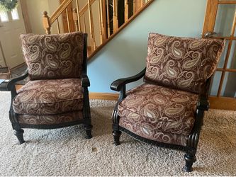 Accent chairs