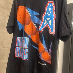 HOUSTON OILERS SHIRT SIZE LARGE