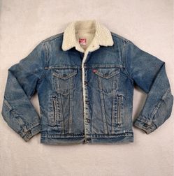 Vintage Levi’s USA Made Sherpa Lined Denim Trucker Jacker 38R