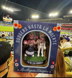 LA Dodgers Dia De Los Muertos Sugar Skull Bobblehead 9/8/26