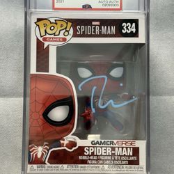 Spider-Man Funko Pop #334 Signed By Tobey Maguire PSA 8 Encapsulated