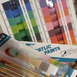 Paint and paint brushes