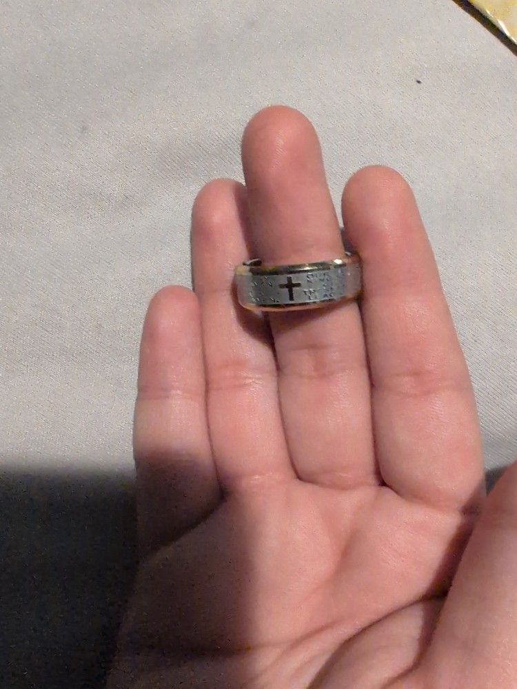 Christian Ring