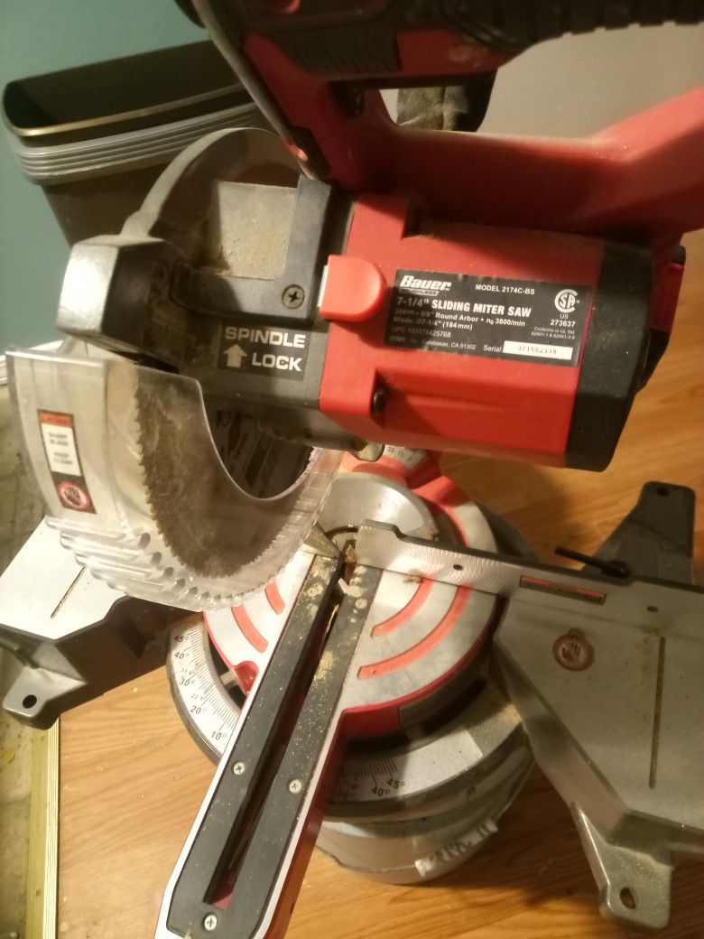 Bauer Sliding Miter 20 V 7 1/4 DeWalt Oscillating Multi Purpose Cut Saw And Drill