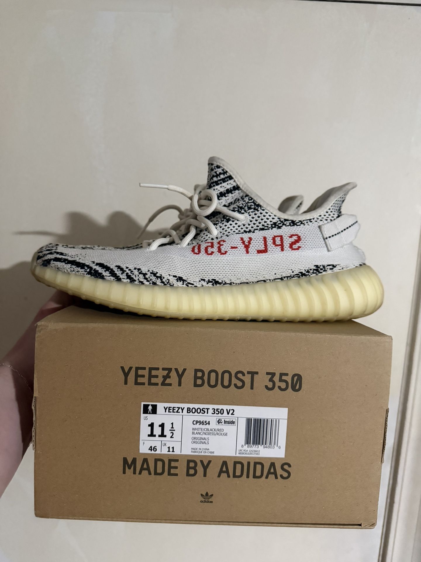 Adidas Yeezy Boost 350 Zebra