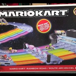 Hot Wheels GXX41-Mario Kart Rainbow Road Track Set BRAND NEW 