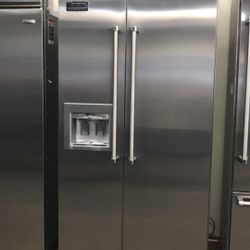 Viking 42”wide Built In Stainless Steel Side By Side Refrigerator 