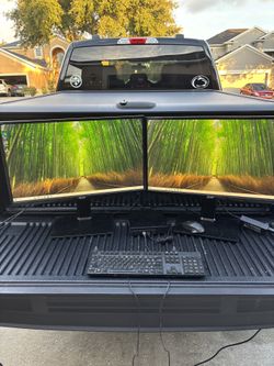 Dell Micro PC Optiplex Dual 24” Acer Monitor 