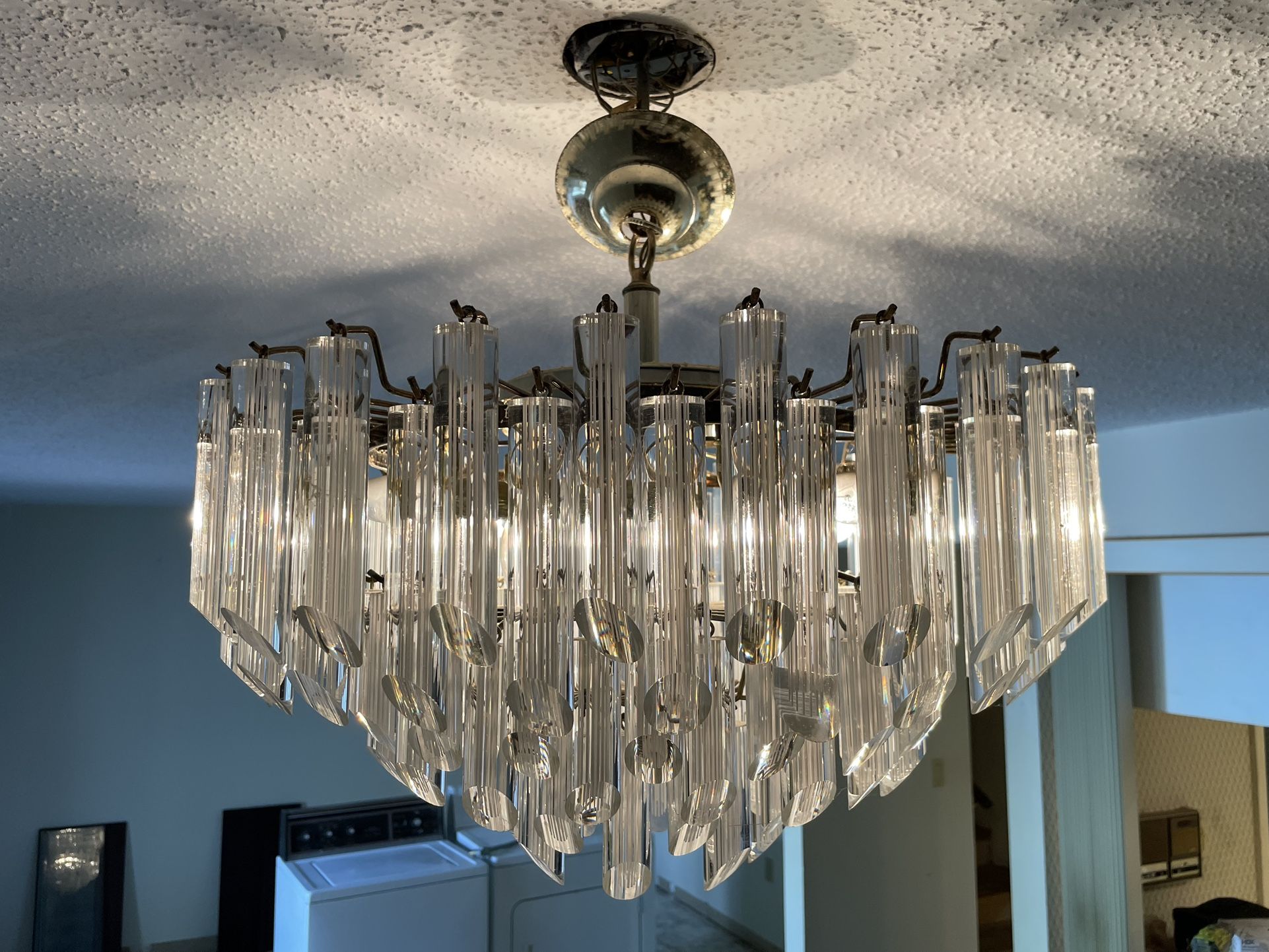 Vintage Hollywood Regency 'triedri' hanging lamp located near the Miami Design District