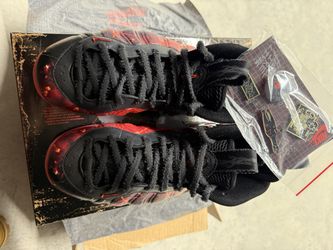 Stranger Things Foamposite Size 7M