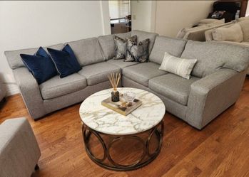 ASHLEY FURNITURE SECTIONAL – LIKE NEW!