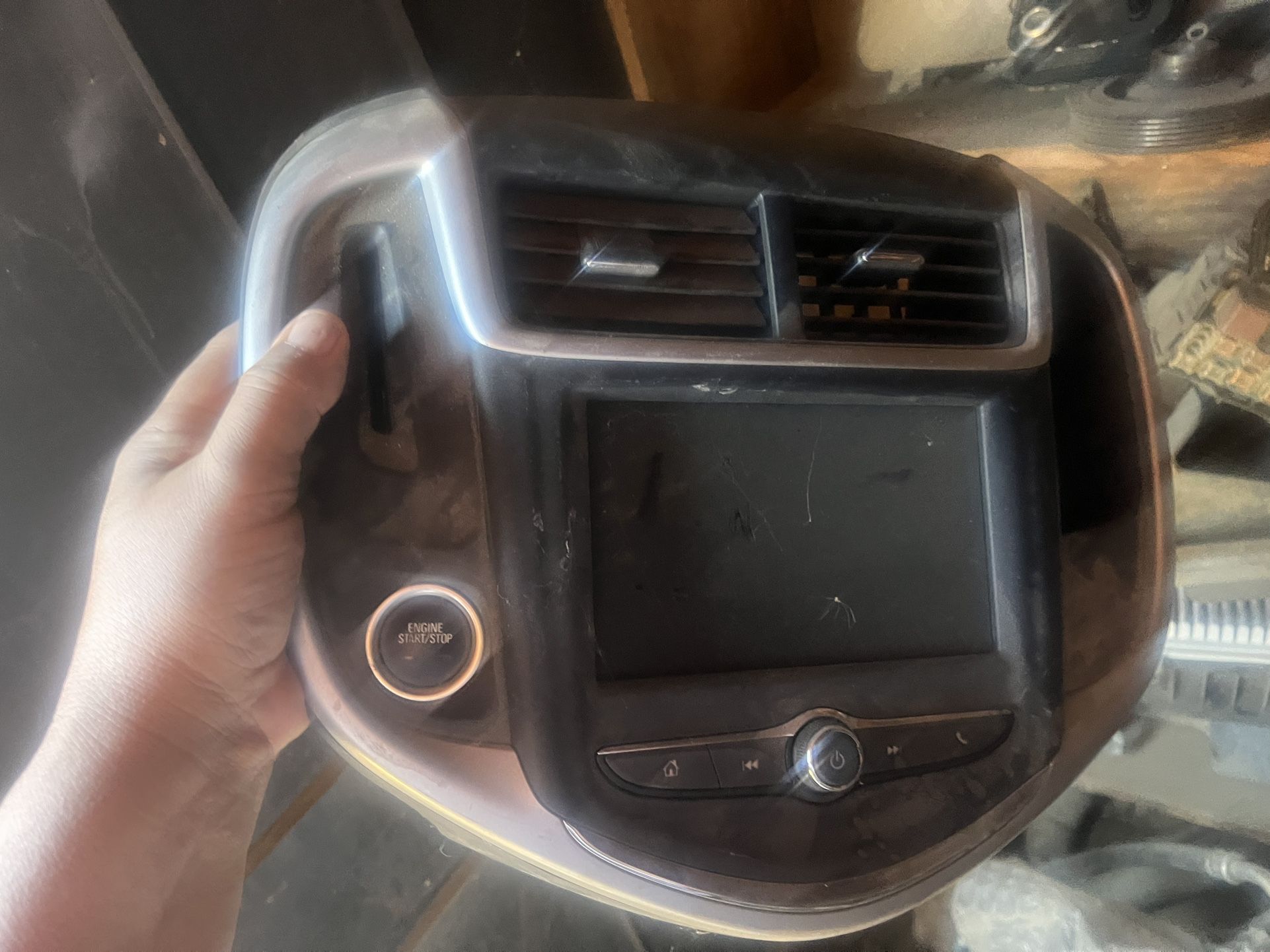 Radio 2017 Chevy Sonic