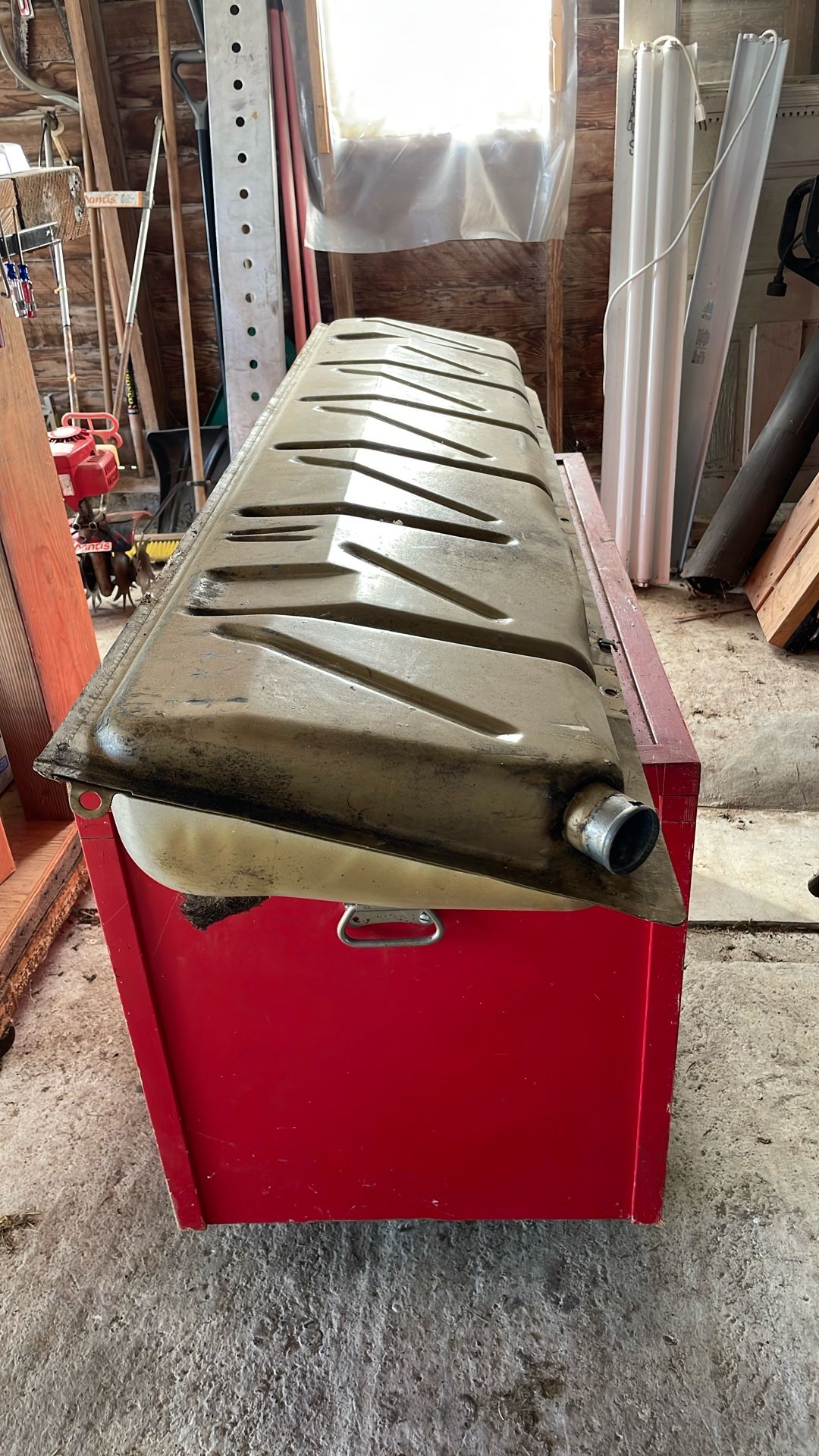 Gas Tank
