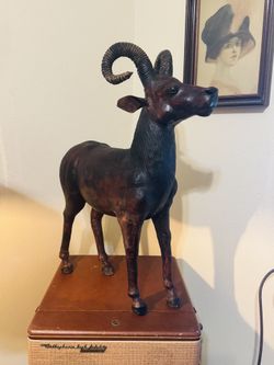Beautiful Antique Vintage Leather Ram similar to Omersa 28 1/2 inches tall!!