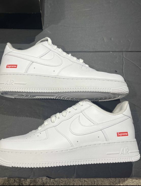 S/S 23’ Nike Air Force 1 “Supreme”