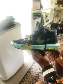 LeBron8
