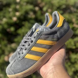 adidas gazelle manchester united 