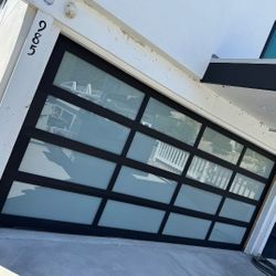 Garage Door 🚪