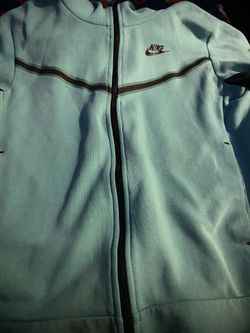 Nike tech sweatsuit