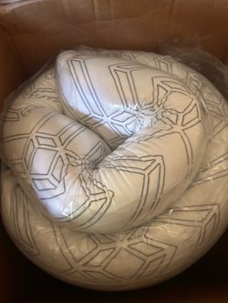 Novafoam queen mattress