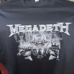 megadeth - t shirt new - size L