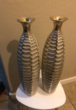 Decorative vases