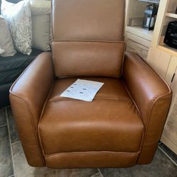 Power Swivel Recliner 