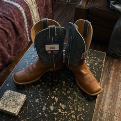 Cowboy Boots Brand New Size 9/1/2