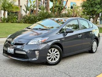 2012 Toyota Prius Plug-in Hybrid