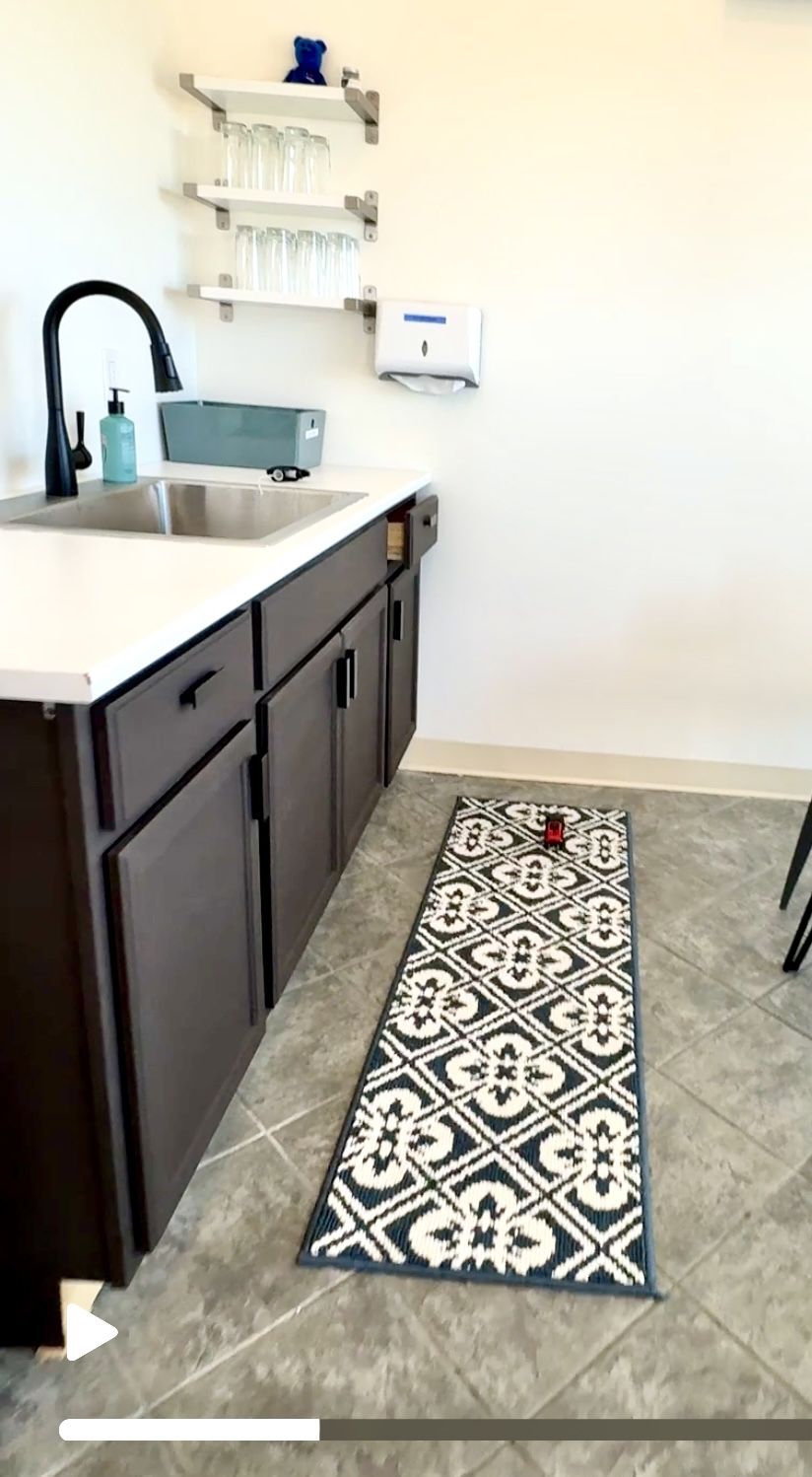 Kitchen Cabinets With Sink 