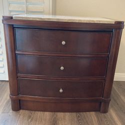 FAIRMONT DESIGN 3 DRAWER DRESSER