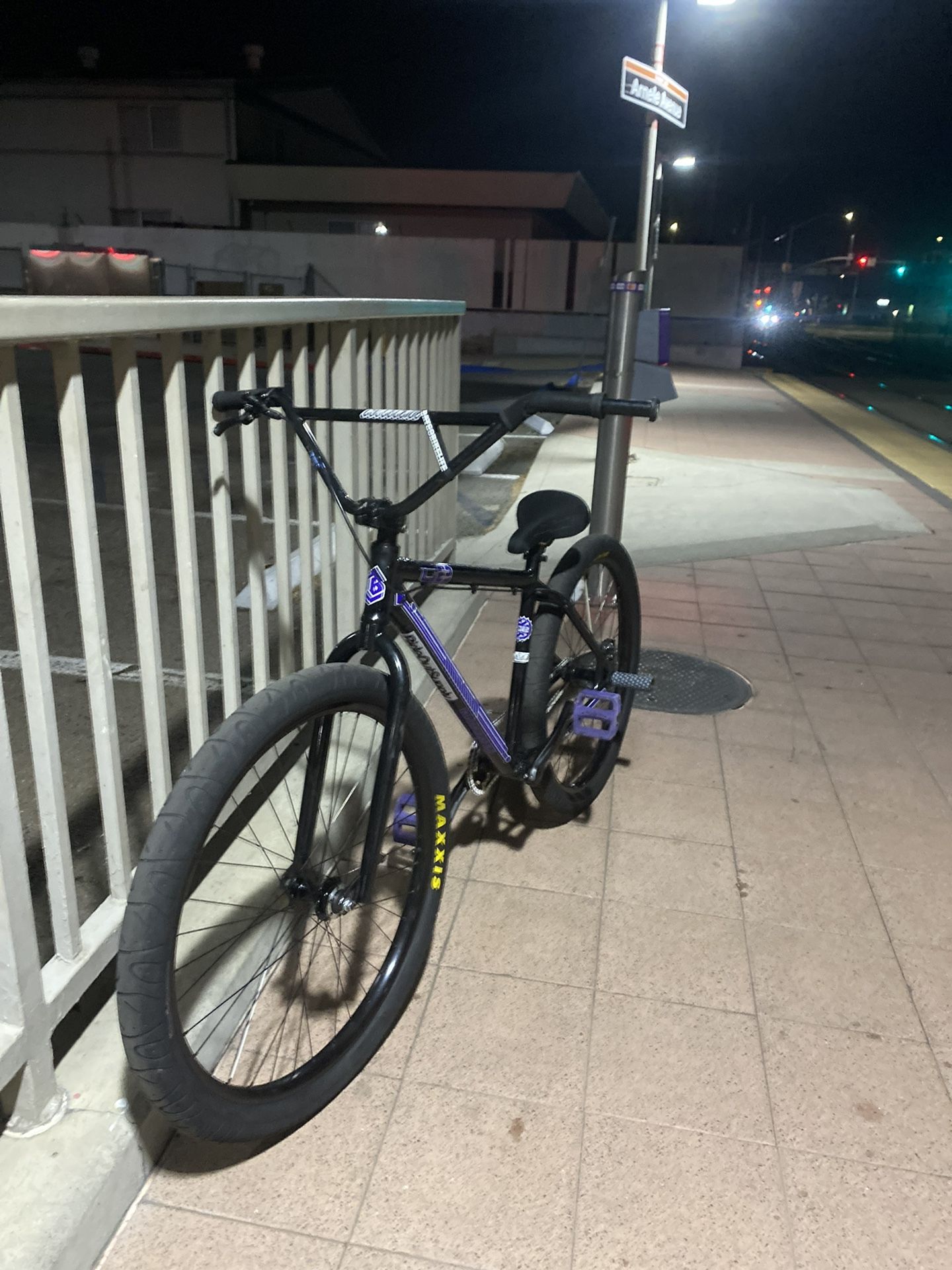 Collective C2 Bike