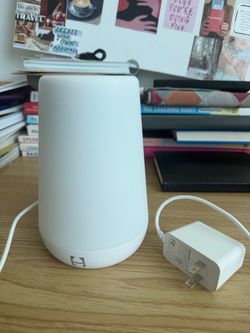 Hatch lamp baby with white noise