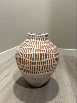 Large size NOVICA Vase from Guatemala 'Floral Universe