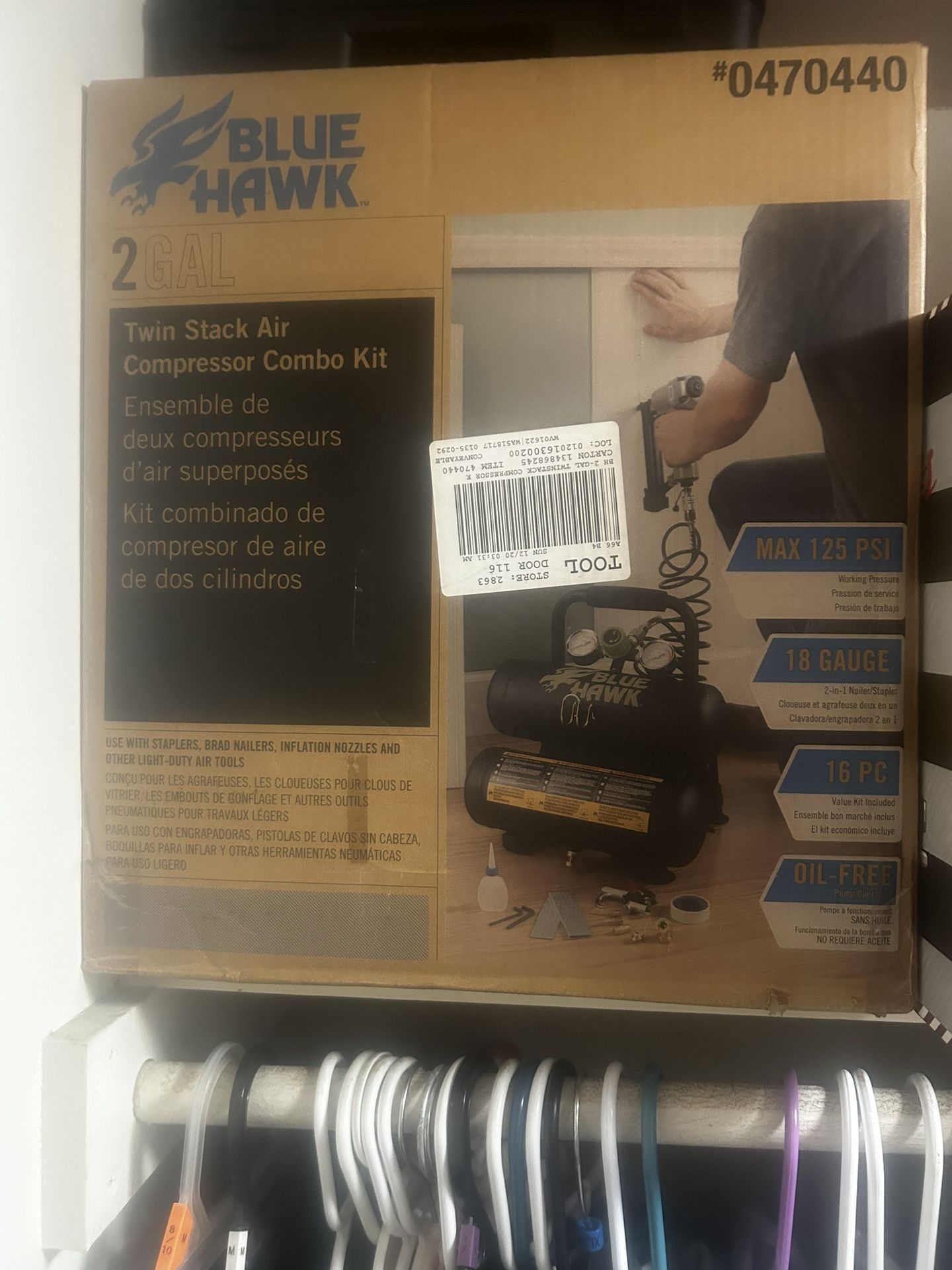 Blu Hawk Air Compressor Combo Kit & A Wagner Spray Paint Gun