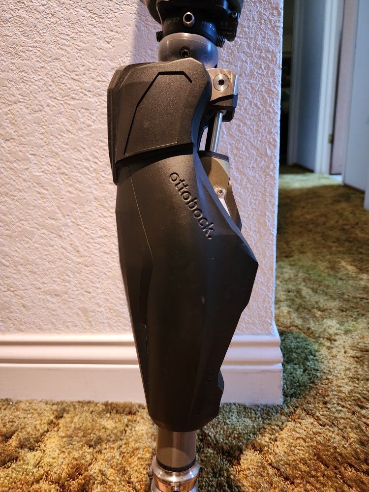 OTTOBOCK GENIUM X3 WATERPROOF MICROPROCESSOR KNEE 2016