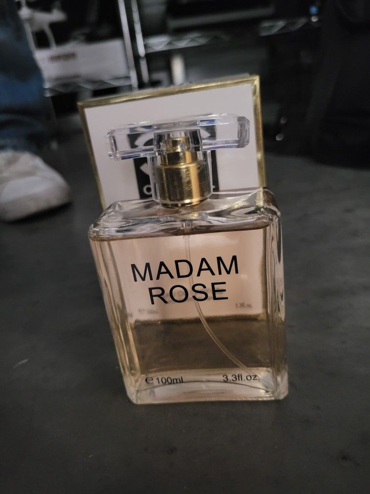 Chanel Madam Rose