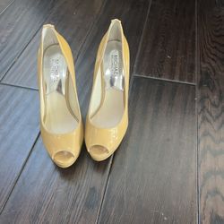 Michael Kors Heels Size 6 1/2