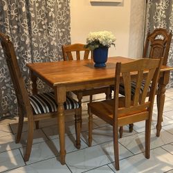 Table And Chairs 
