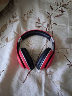NCredible1 Bluetooth Wireless Headphones (Red)