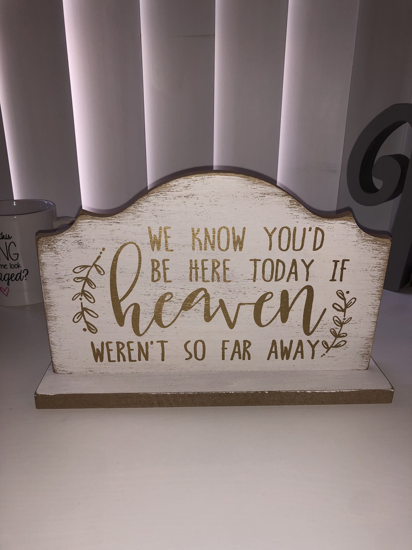 Memory table sign