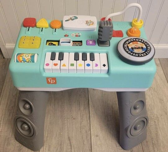 Fisher Price Laugh and Learn Mix and Learn DJ Activity Table