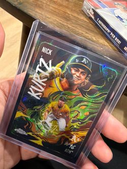 2026 Topps Chrome Nick Kurtz Ultra Violet