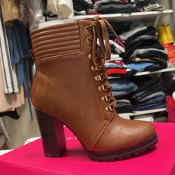 Heeled Boots 👢 