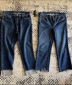 Women’s American Eagle Jeans Size 16