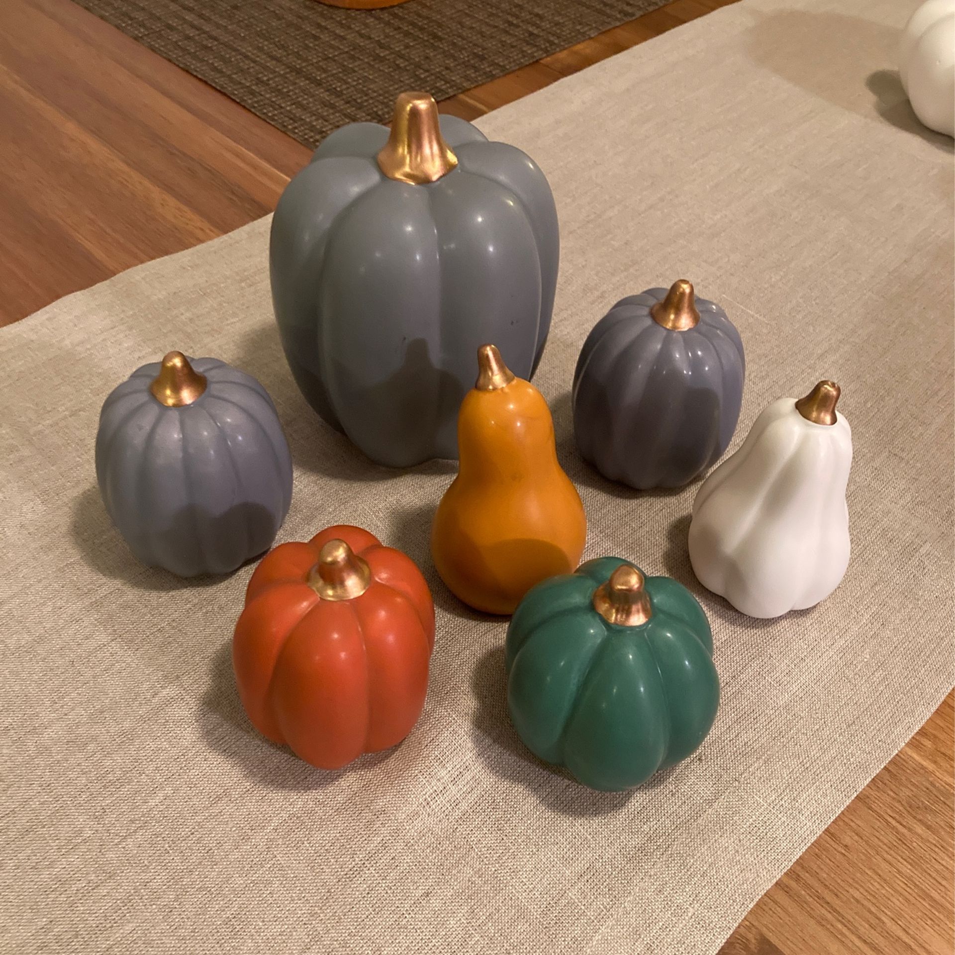 Set Of Decorative Ceramic Pumpkins