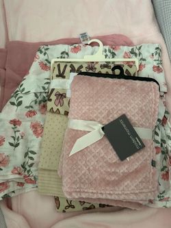 Swaddle  blankets and Blankets