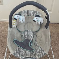 Babytrend Baby bouncer - blue/grey zebras 