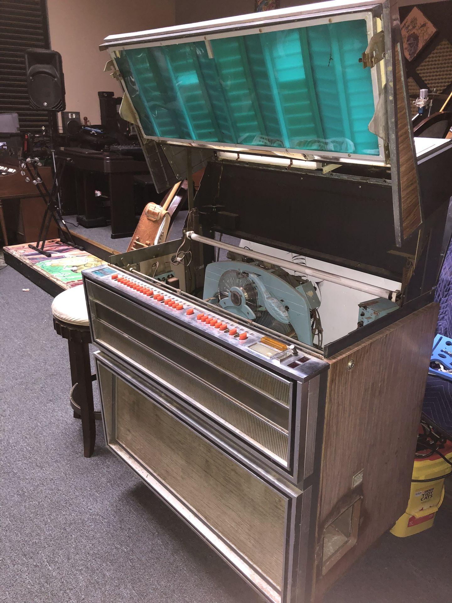 Vintage Wurlitzer Americana Jukebox
